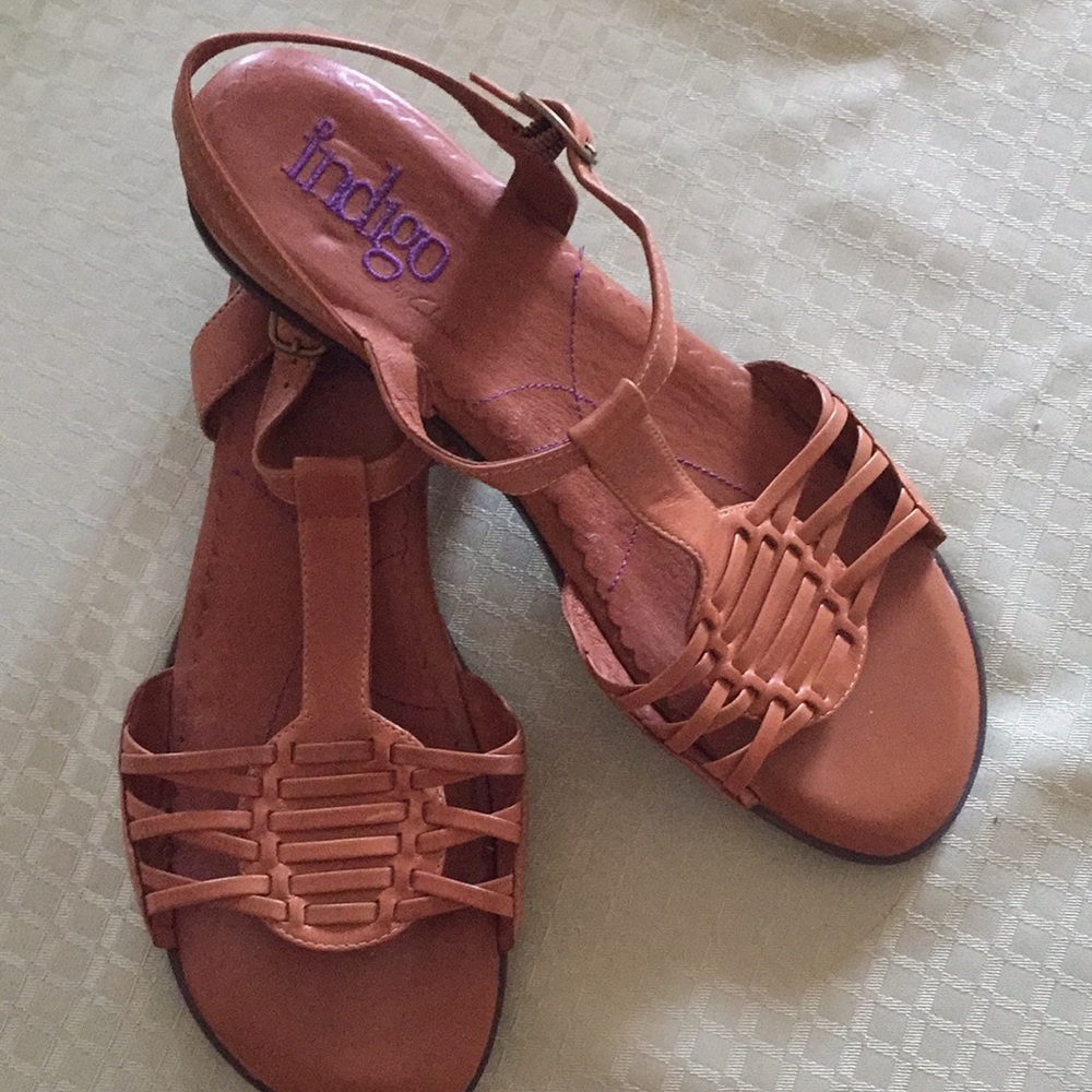 Clark’s sandals 9.5